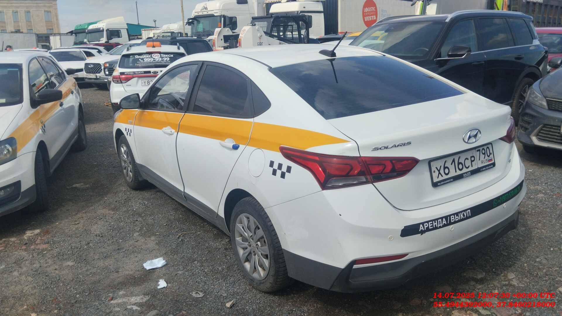 Hyundai Solaris,  302 000 км, 2019 года в лизинг