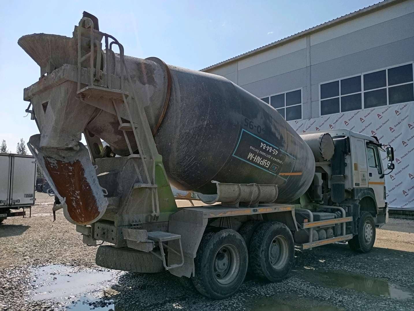 HOWO ZZ5327GJBN3847E 6х4,  133 856 км, 2020 года в лизинг