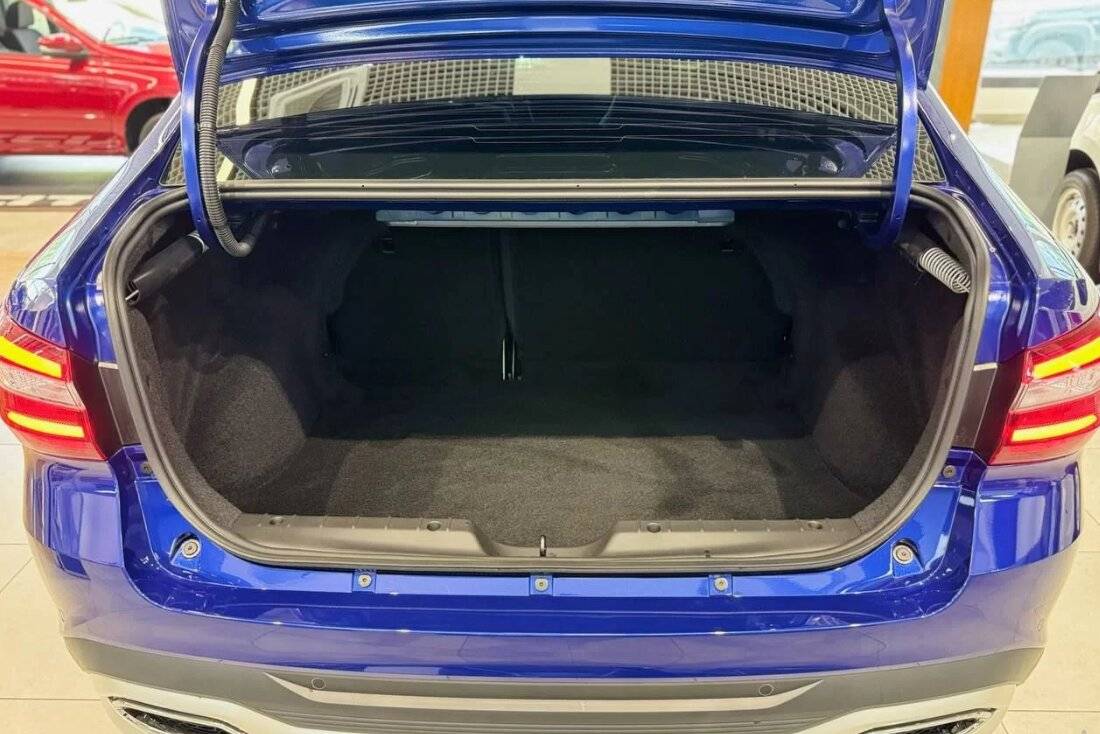 Lada Vesta седан Практик 1.6 106 л.с. МТ (Life)