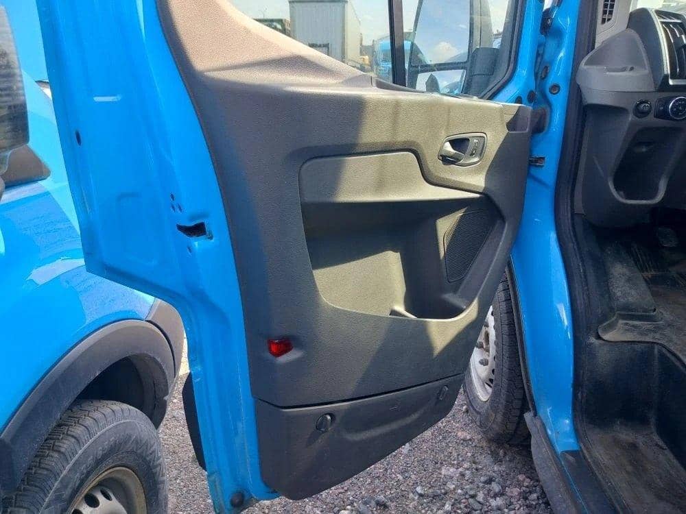 Ford Transit,  178 593 км, 2021 года в лизинг