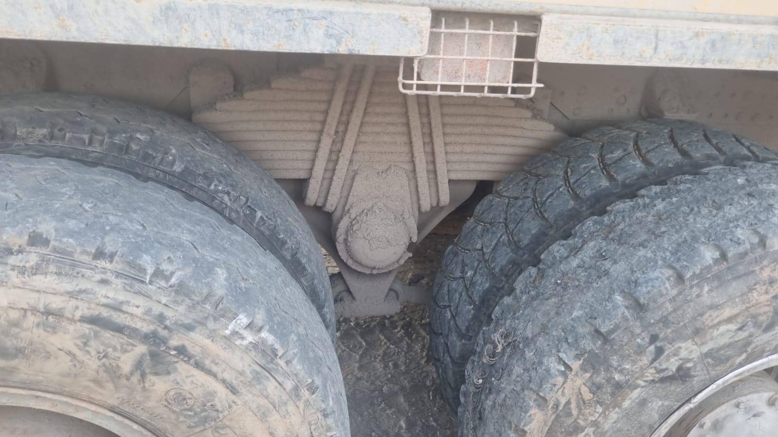 HOWO ZZ3407S3867E 8x4,  181 284 км, 2022 года