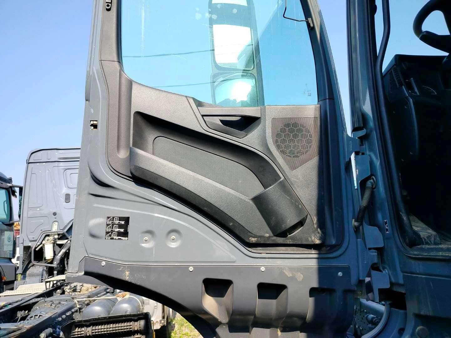Mercedes-Benz Arocs 3348 AS 6x6 (ClassicSpace),  234 000 км, 2021 года в лизинг