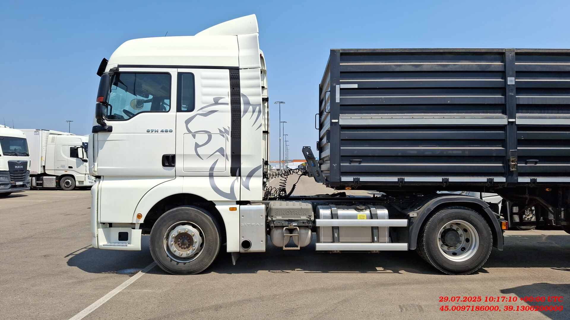 Sitrak ZZ4186V391HE,  154 512 км, 2023 года в лизинг