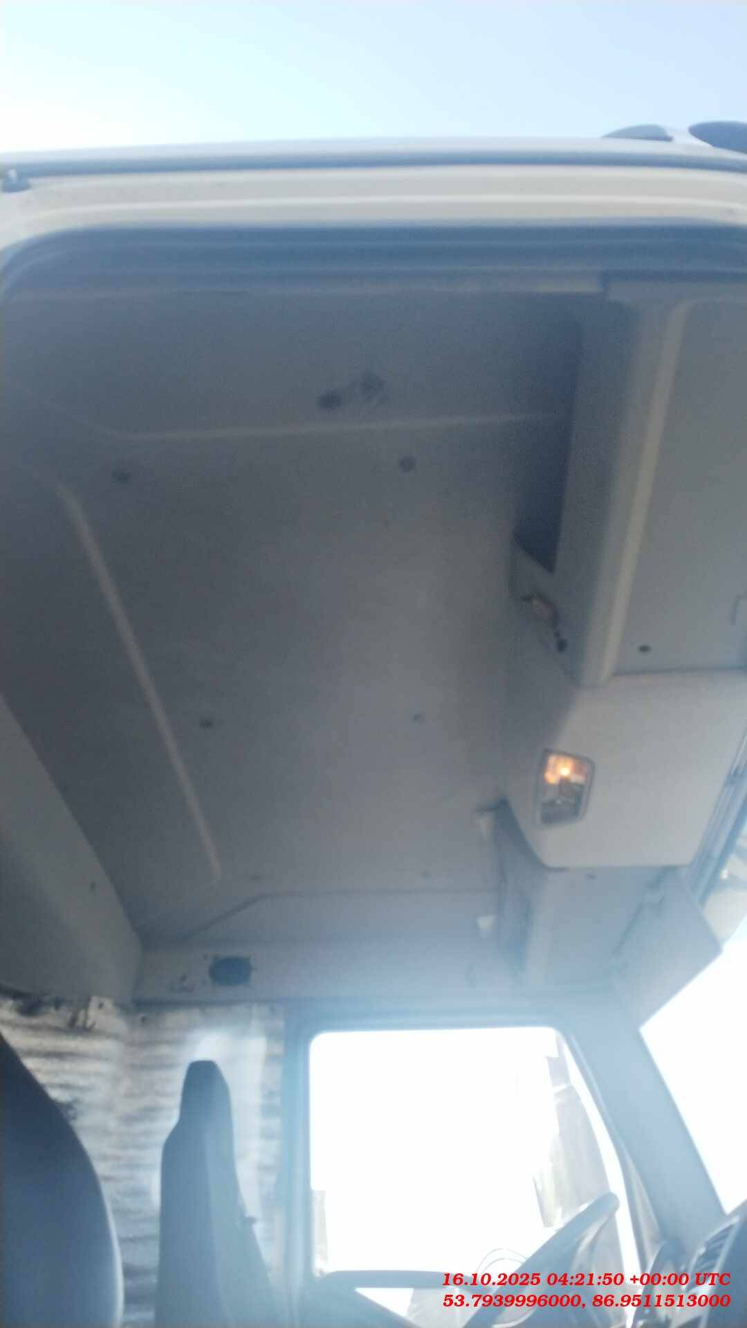 FAW CA3310P66K24T4E5 8x4,  96 800 км, 2024 года в лизинг