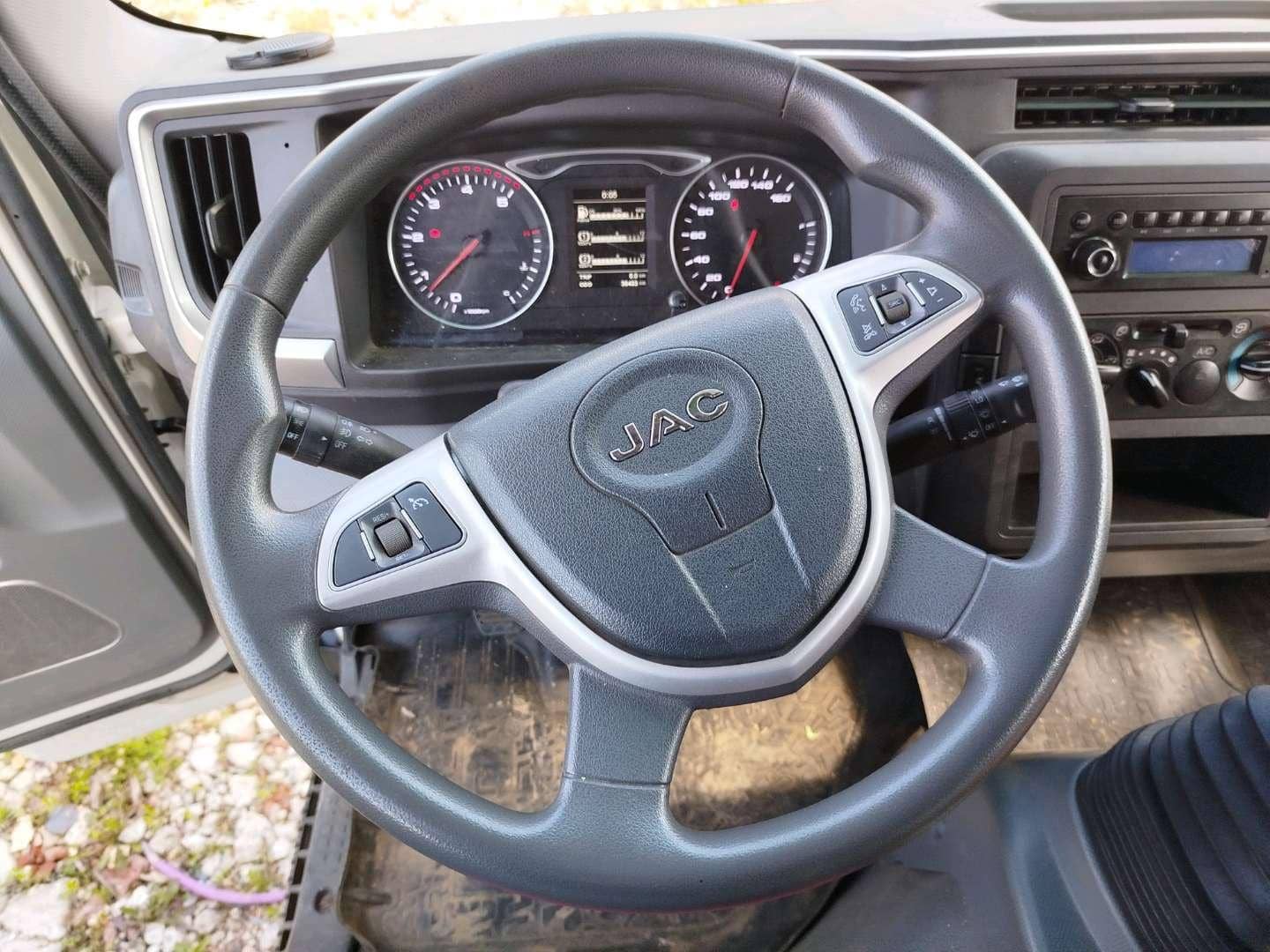 JAC N 120,  36 433 км, 2024 года в лизинг