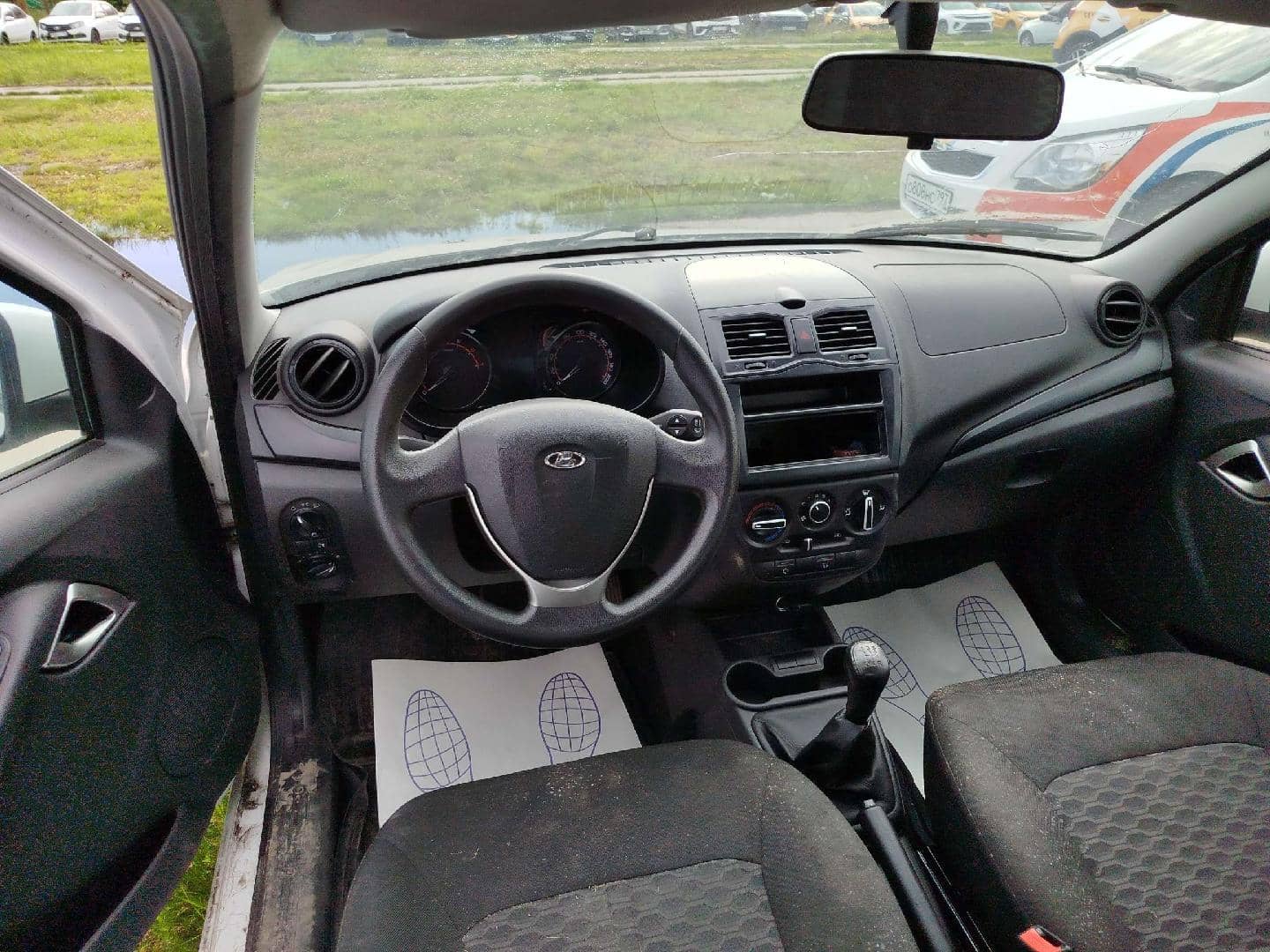 Lada Granta седан,  124 303 км, 2023 года в лизинг
