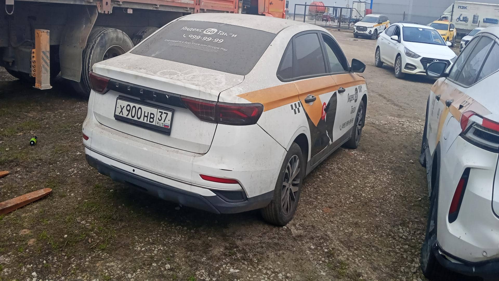 Geely Emgrand,  180 000 км, 2023 года в лизинг