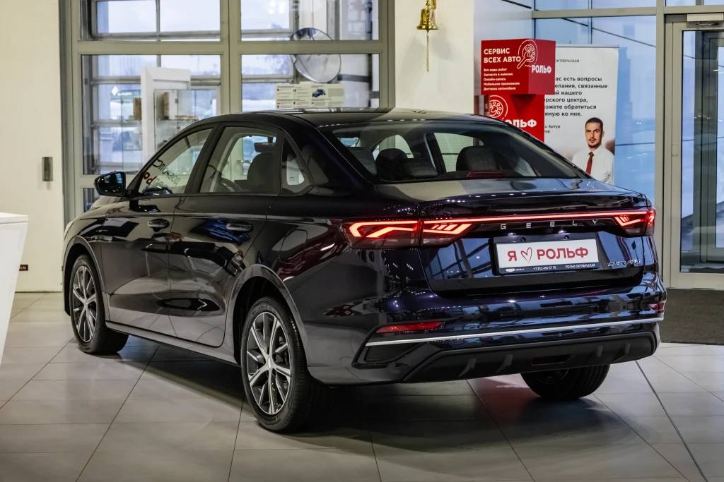 Geely Emgrand Flagship 1.5 AT