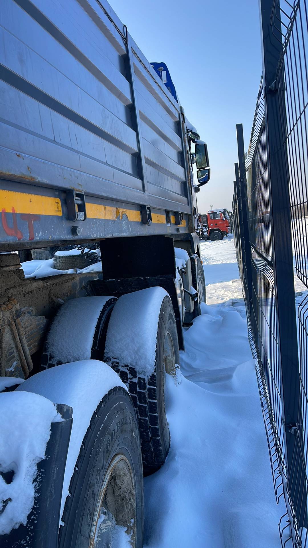 Sitrak С7Н 6×4 ZZ4256V364HE,  149 375 км, 2023 года в лизинг