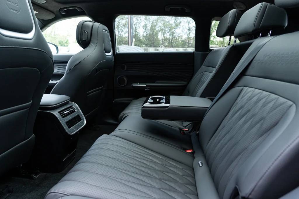 EXEED Exlantix ET 1.5T+40KWh AWD TOP BL