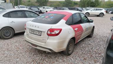 Lada Granta лифтбек