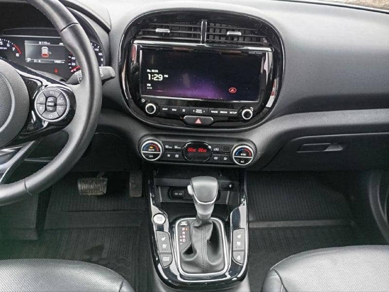 KIA Soul,  14 921 км, 2022 года в лизинг
