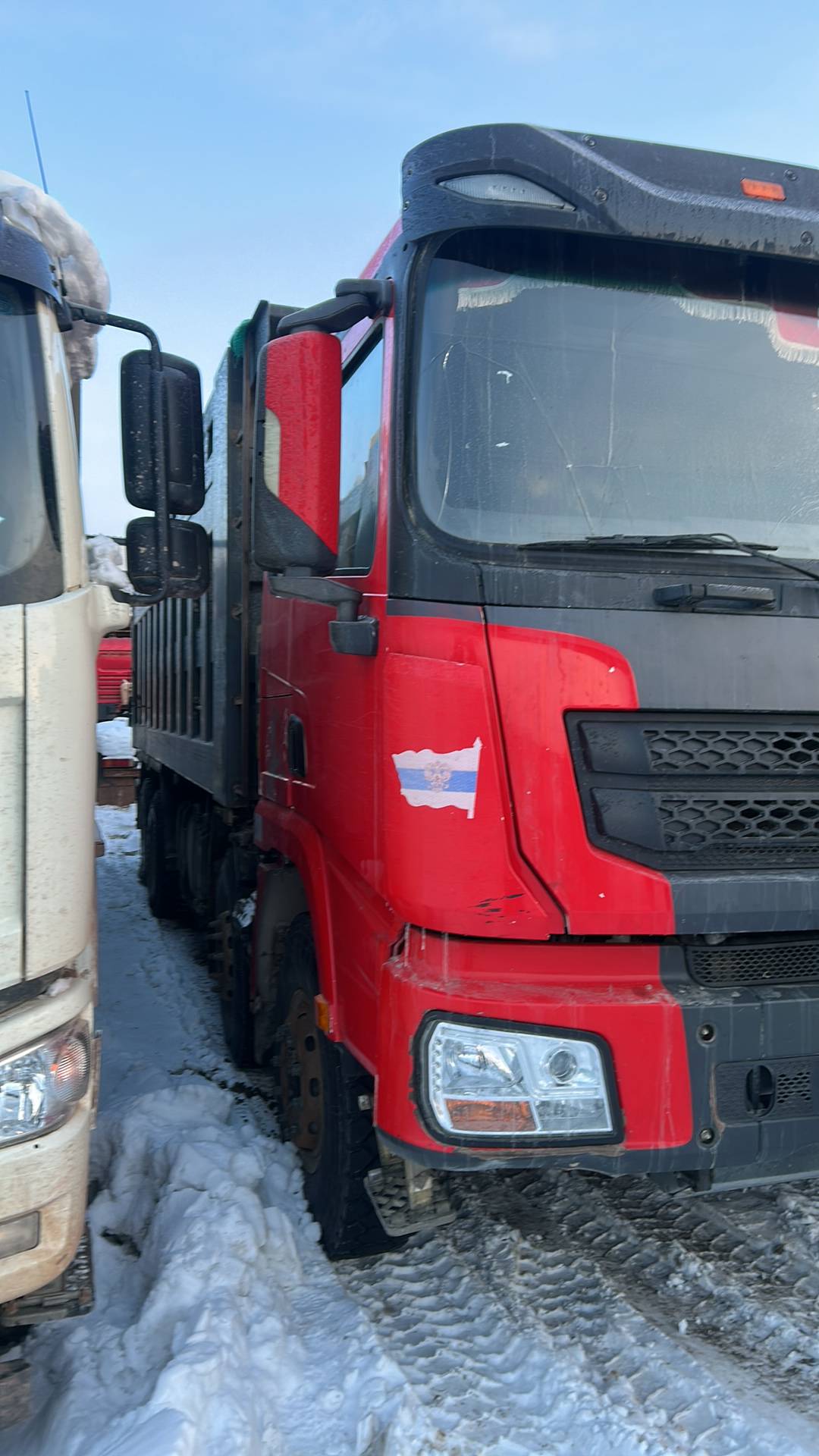 Shacman SX33186W366C,  151 745 км, 2022 года в лизинг