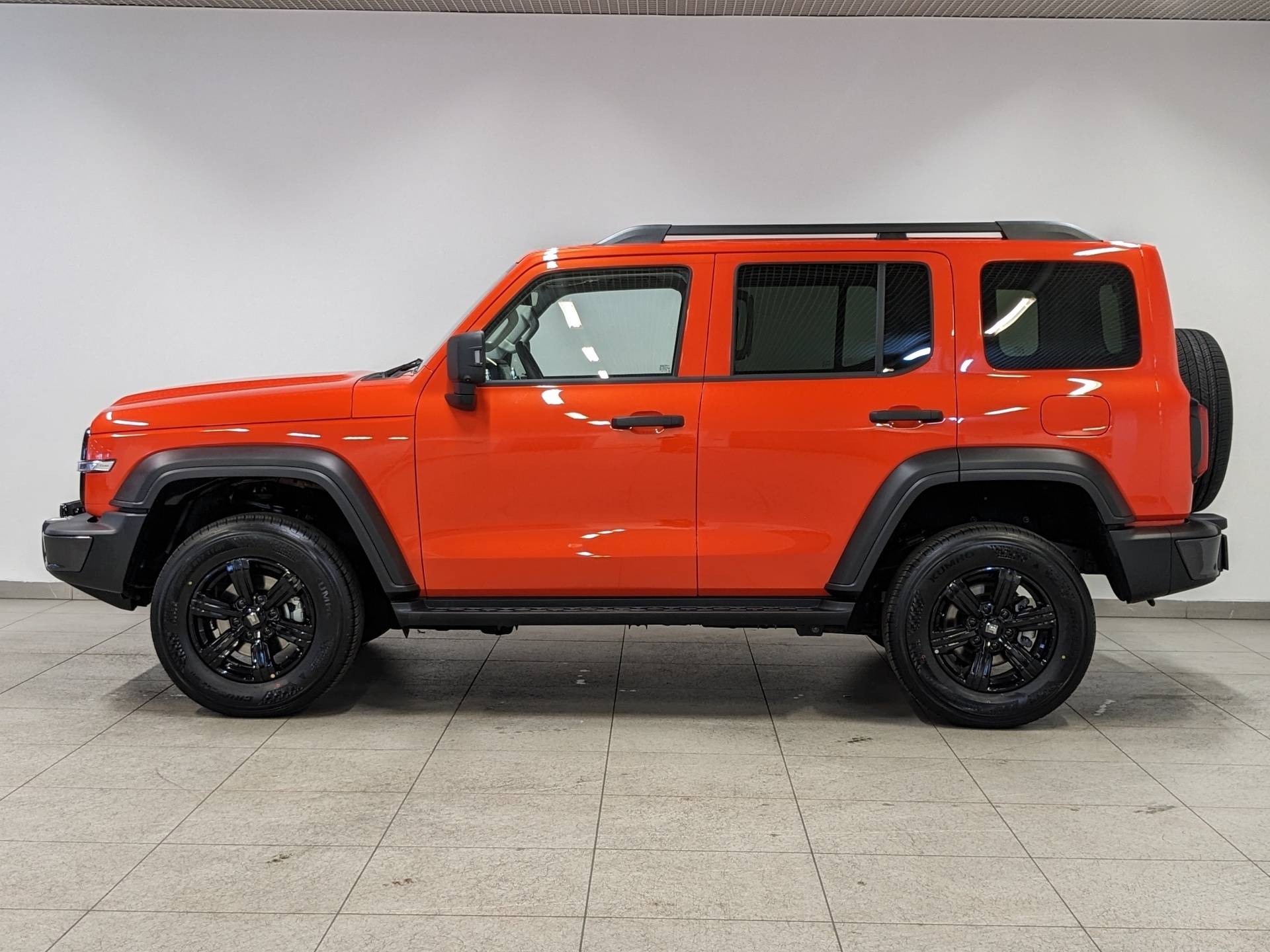 Tank 300 City Premium 2.0 8AT 4WD