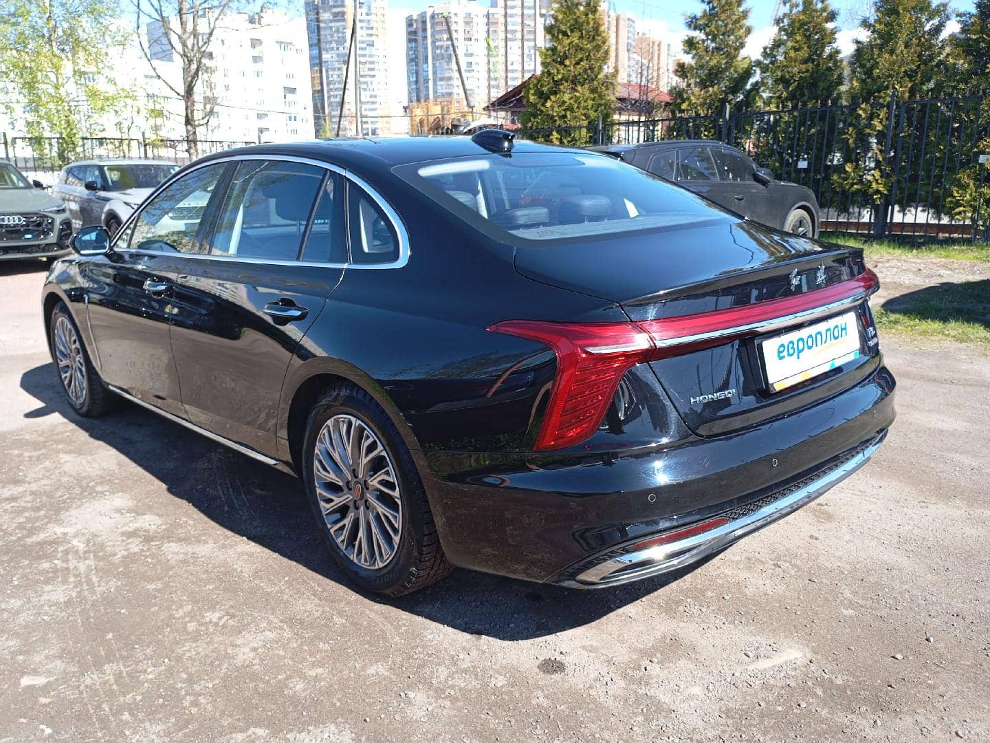 Hongqi H5,  62 984 км, 2024 года в лизинг