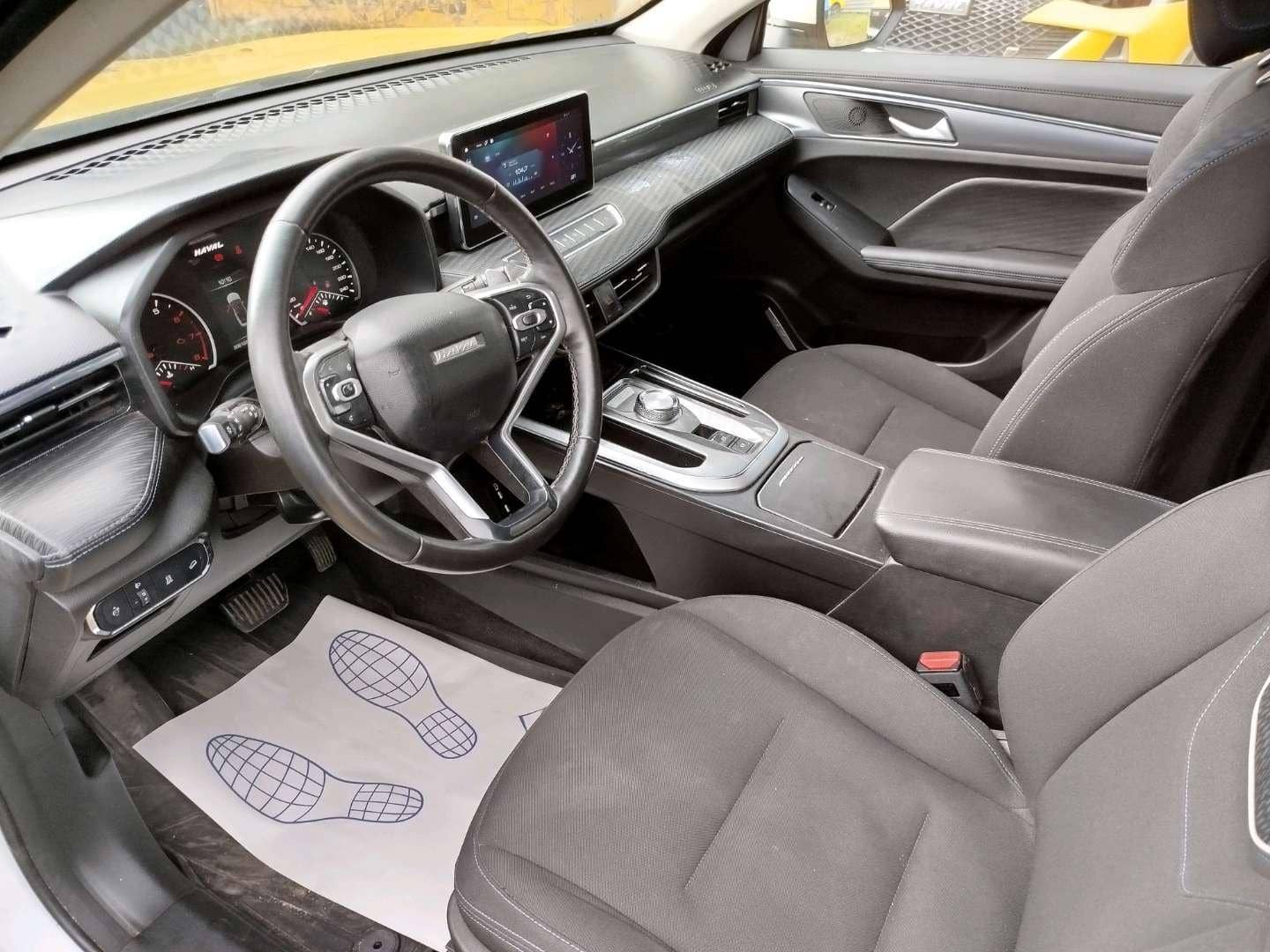 Haval Jolion,  206 168 км, 2023 года в лизинг