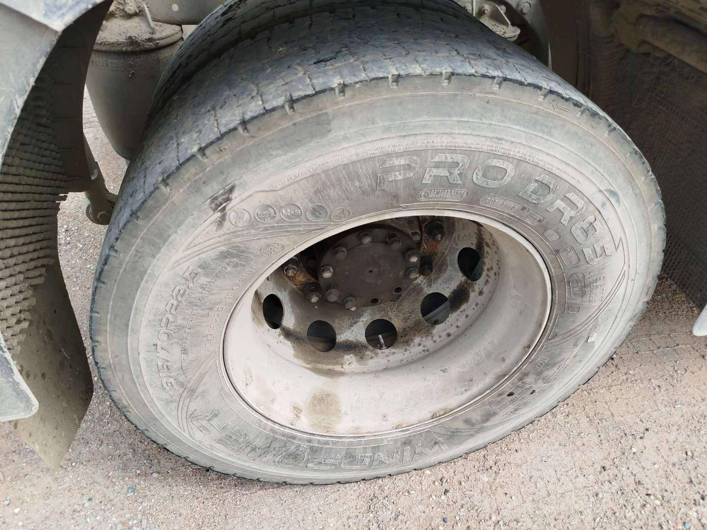 Sitrak C7H 4x2 ZZ4186V361HE,  923 902 км, 2022 года в лизинг