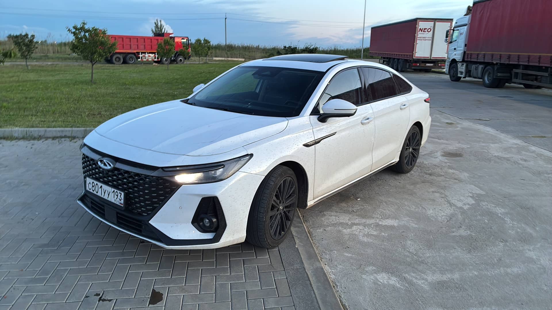 Chery Arrizo 8