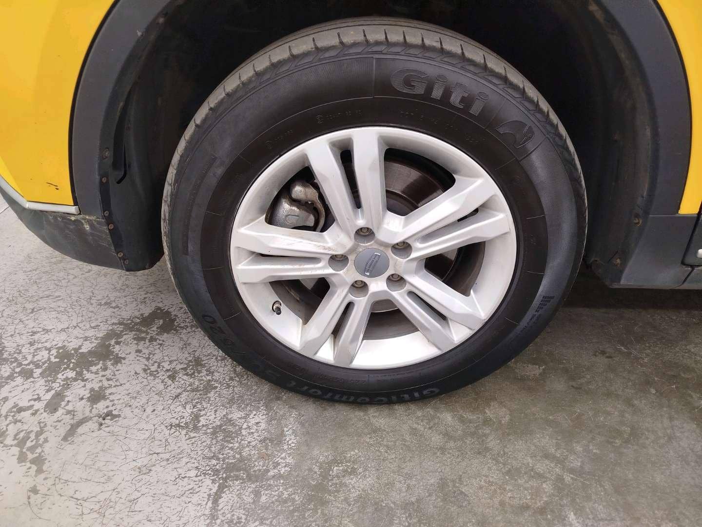 Geely Atlas Pro,  210 347 км, 2023 года в лизинг