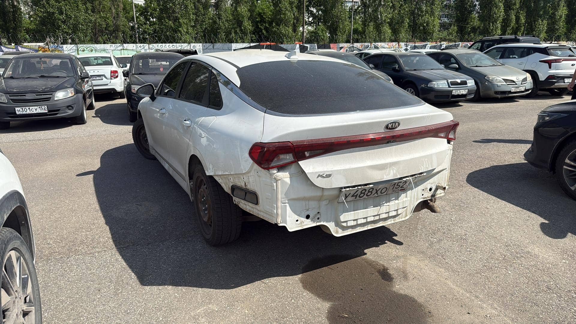 KIA K5,  332 311 км, 2021 года