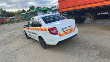 Lada Granta седан