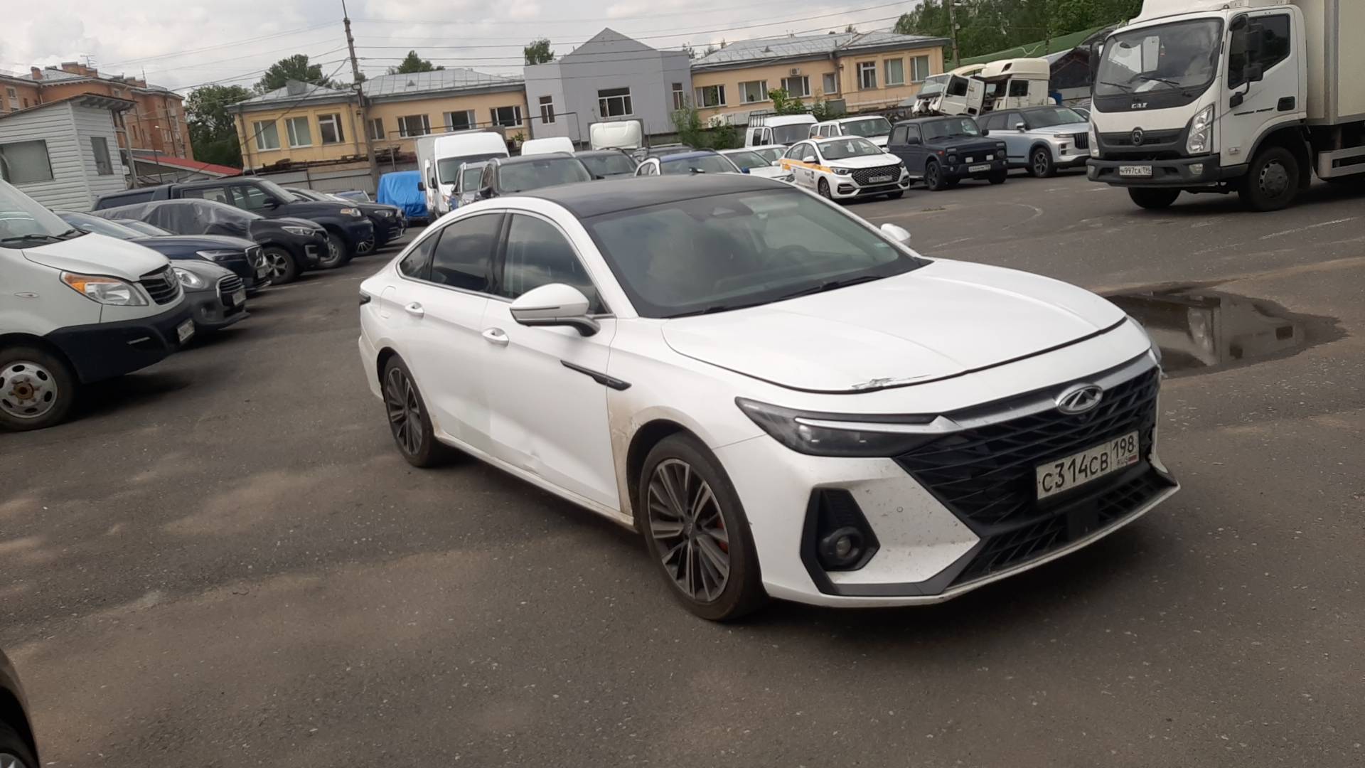 Chery Arrizo 8