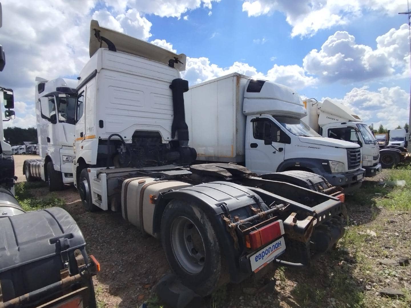 КАМАЗ 5490-S5 (M1840),  1 199 645 км, 2018 года в лизинг