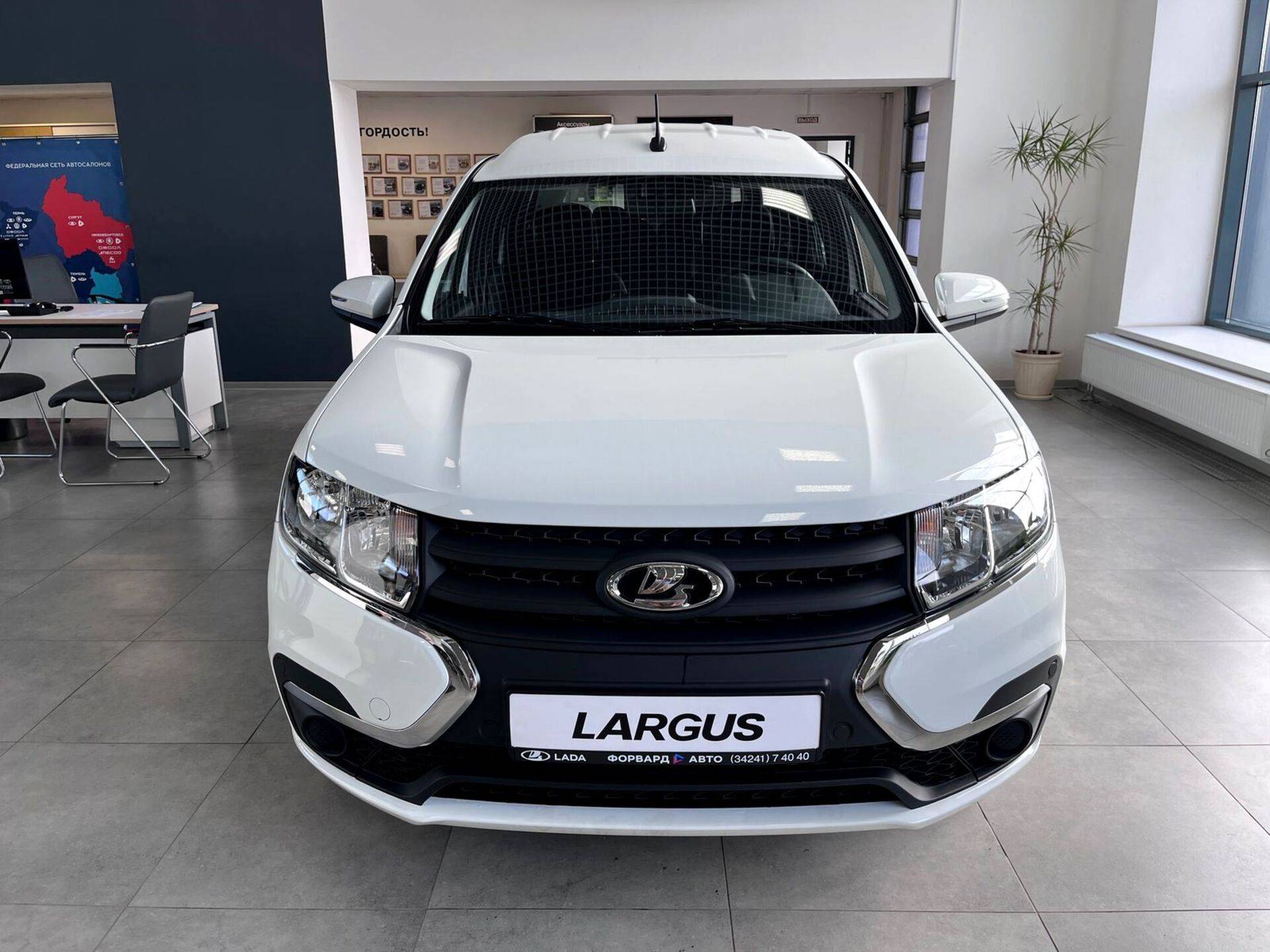 Lada Largus универсал Comfort 7 мест 1.6 90hp 5MT