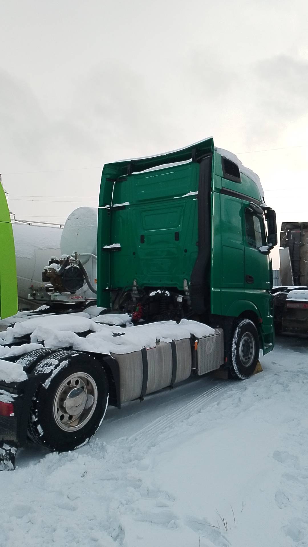 Mercedes-Benz Actros 5 1842 LS 4x2 (BigSpace),  628 107 км, 2019 года в лизинг