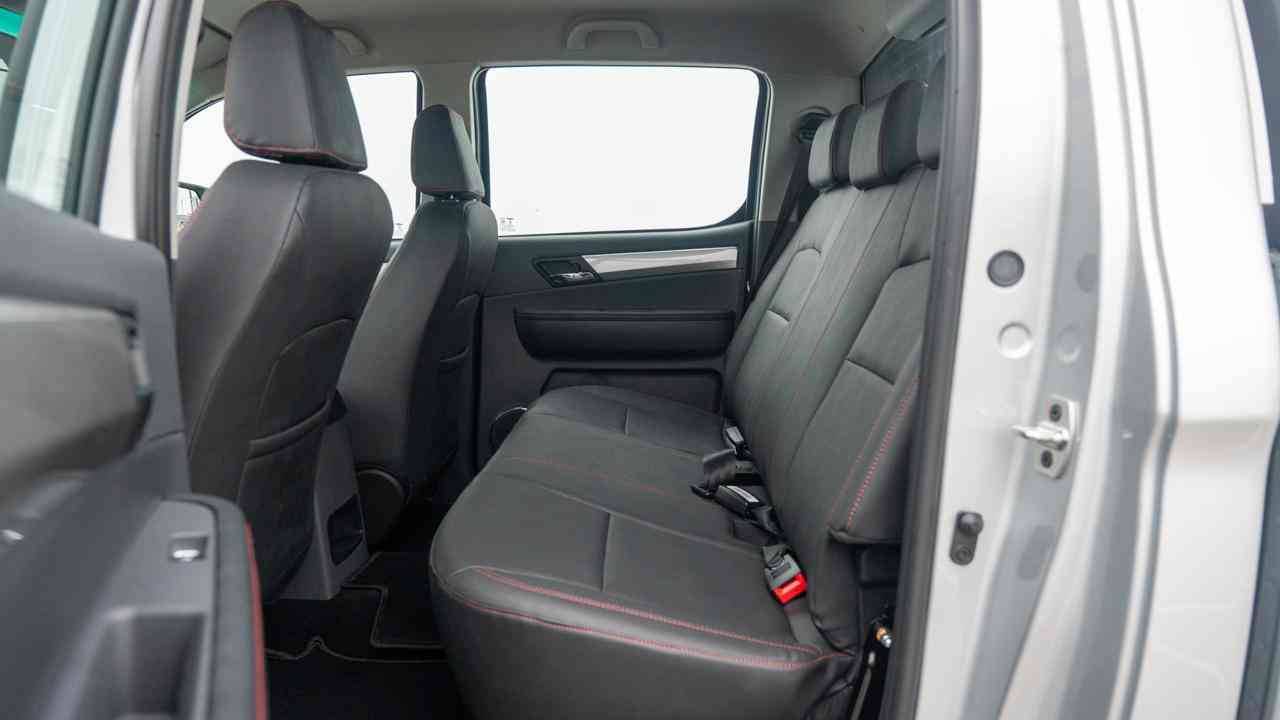 Sollers ST6 Comfort 2.0 MT 4WD