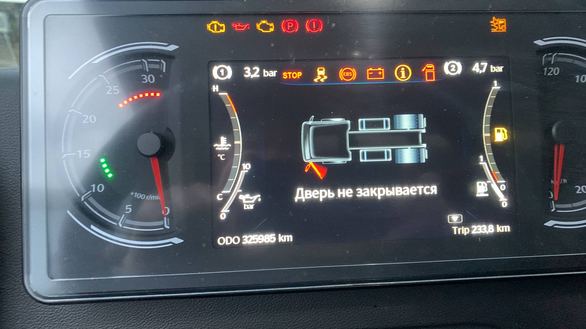 Sitrak C7H MAX ZZ4186V391HE,  325 985 км, 2023 года в лизинг