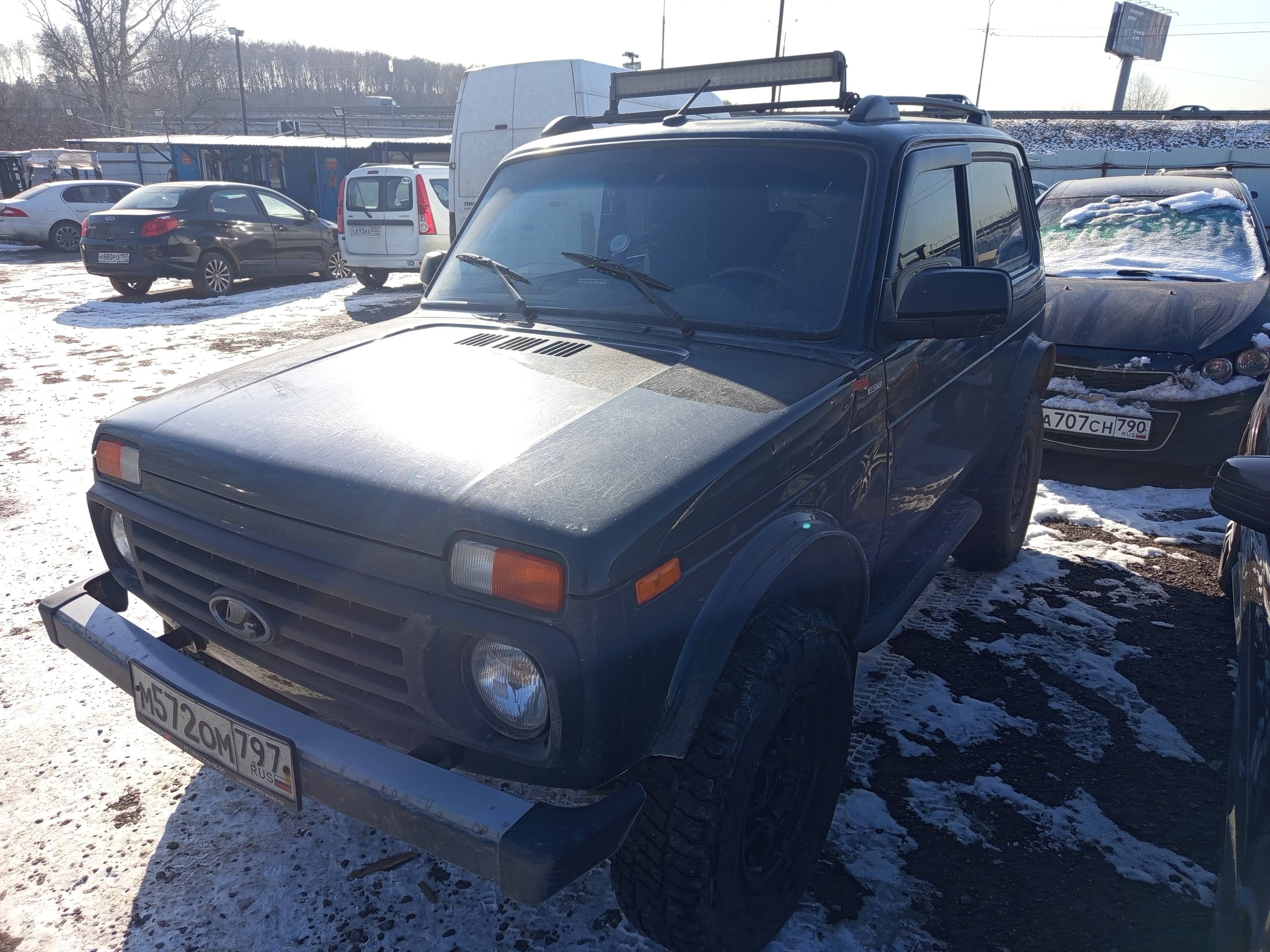 Lada Niva Legend Bronto