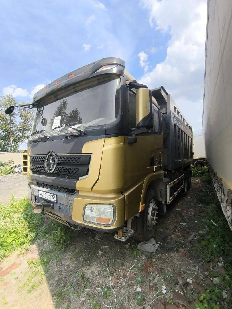 Shacman SX32586T384C