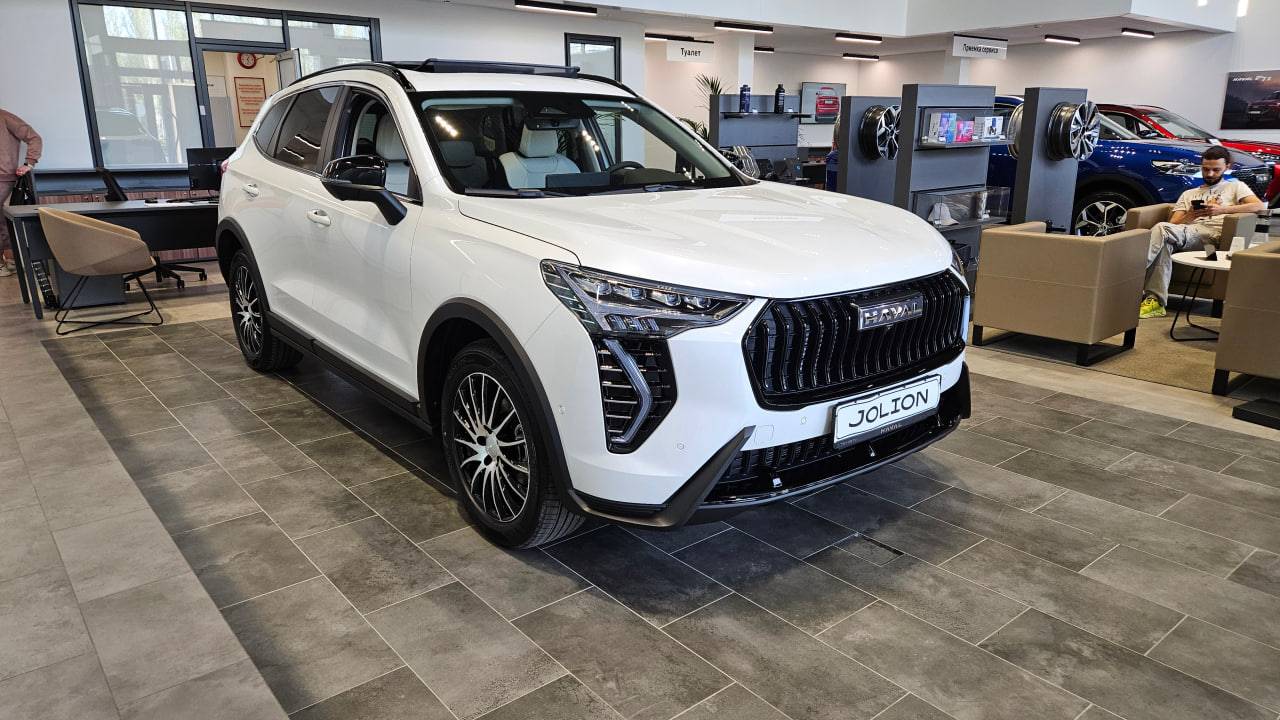 Haval Jolion Tech plus 1.5 7DCT 4WD