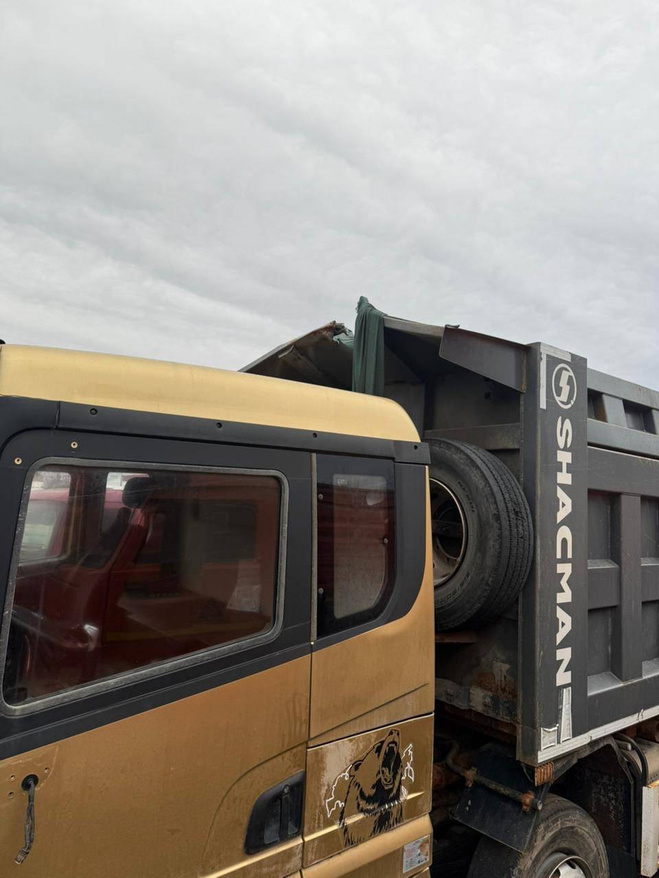 Shacman SX33186T366,  93 341 км, 2022 года в лизинг