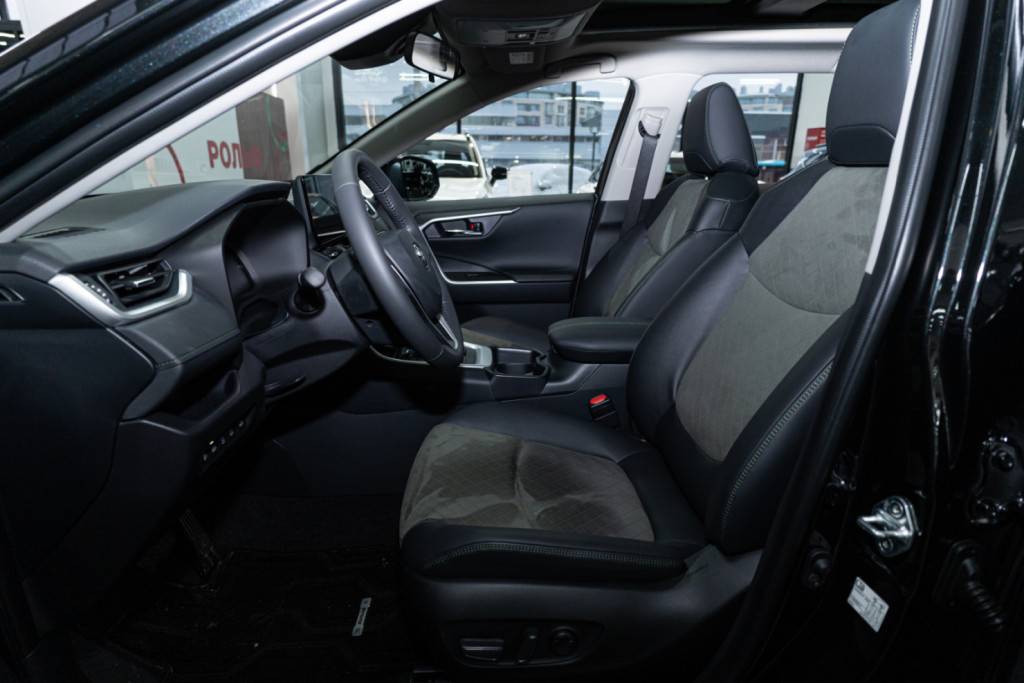 Toyota RAV4 Adventure Plus 2.0 CVT 4WD