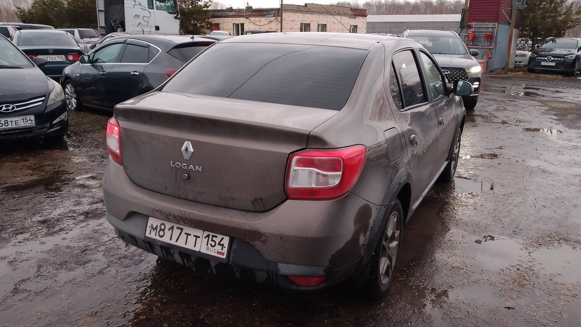 Renault Logan Stepway,  166 948 км, 2021 года