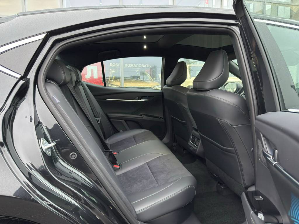 Toyota Camry 2.0S Sports Edition