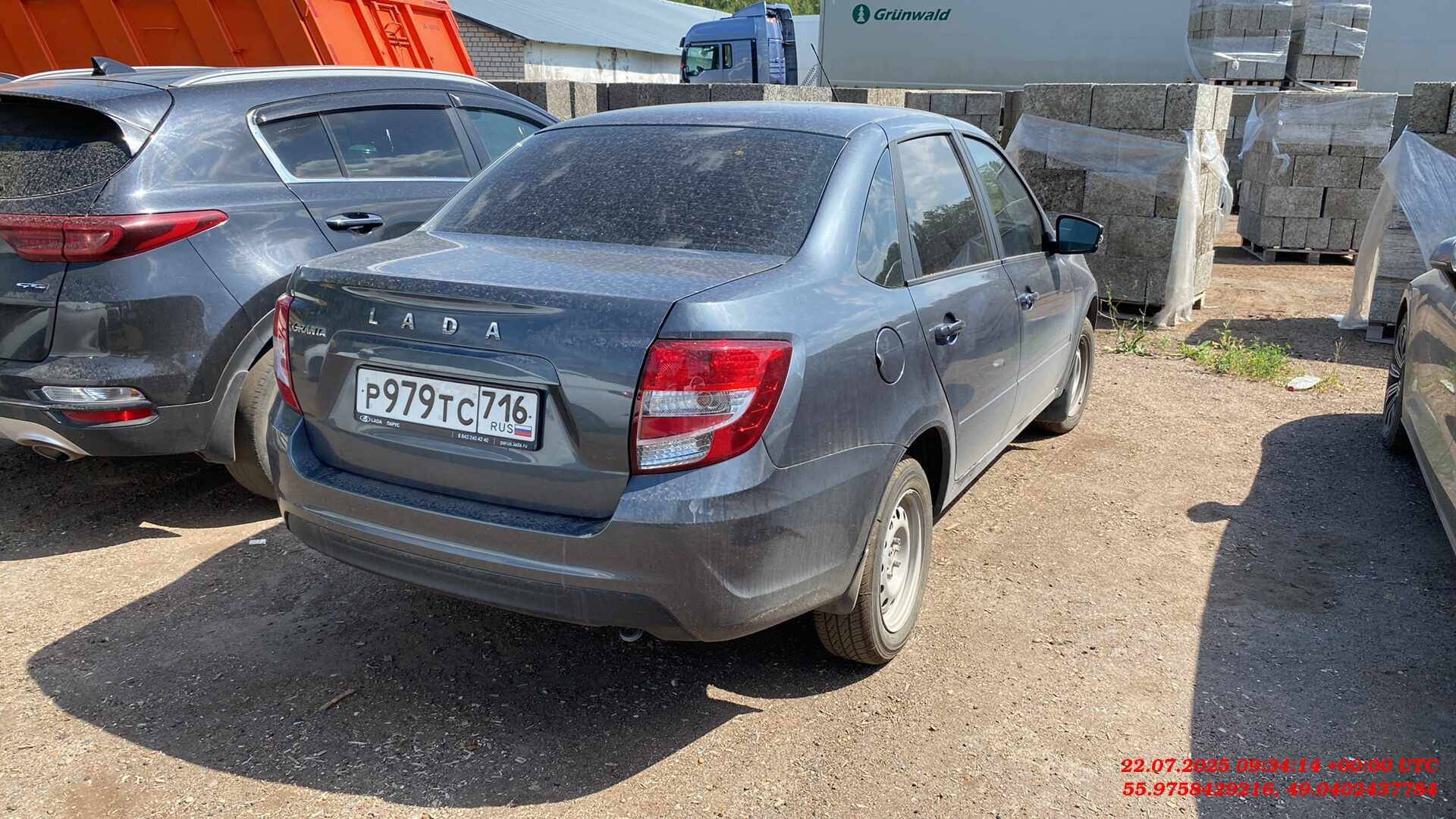 Lada Granta седан,  3 042 км, 2025 года в лизинг