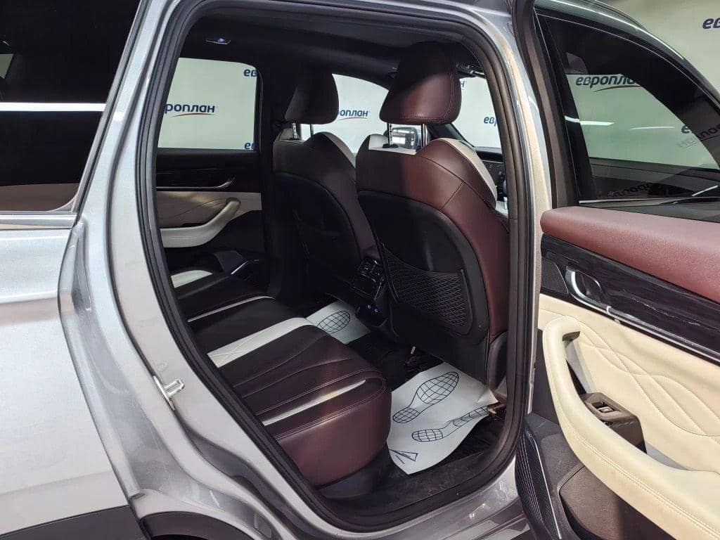 Geely Monjaro,  63 134 км, 2023 года в лизинг
