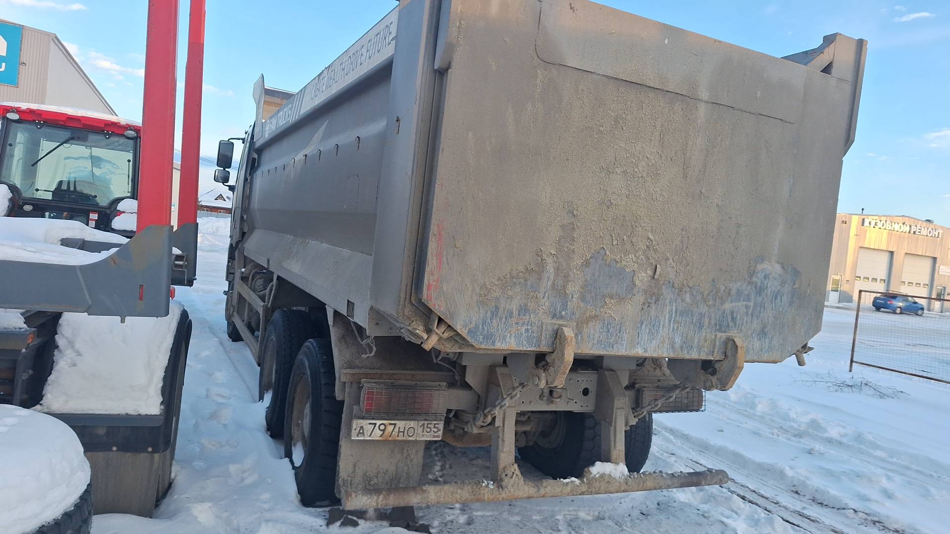 FAW CA3250P66K24T1E5 6х4,  173 630 км, 2022 года в лизинг