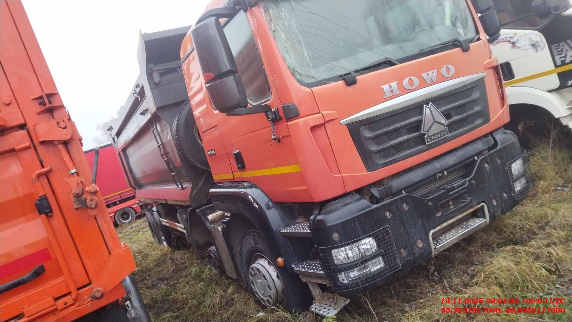 HOWO ZZ3317V386GE1 8х4,  80 000 км, 2022 года