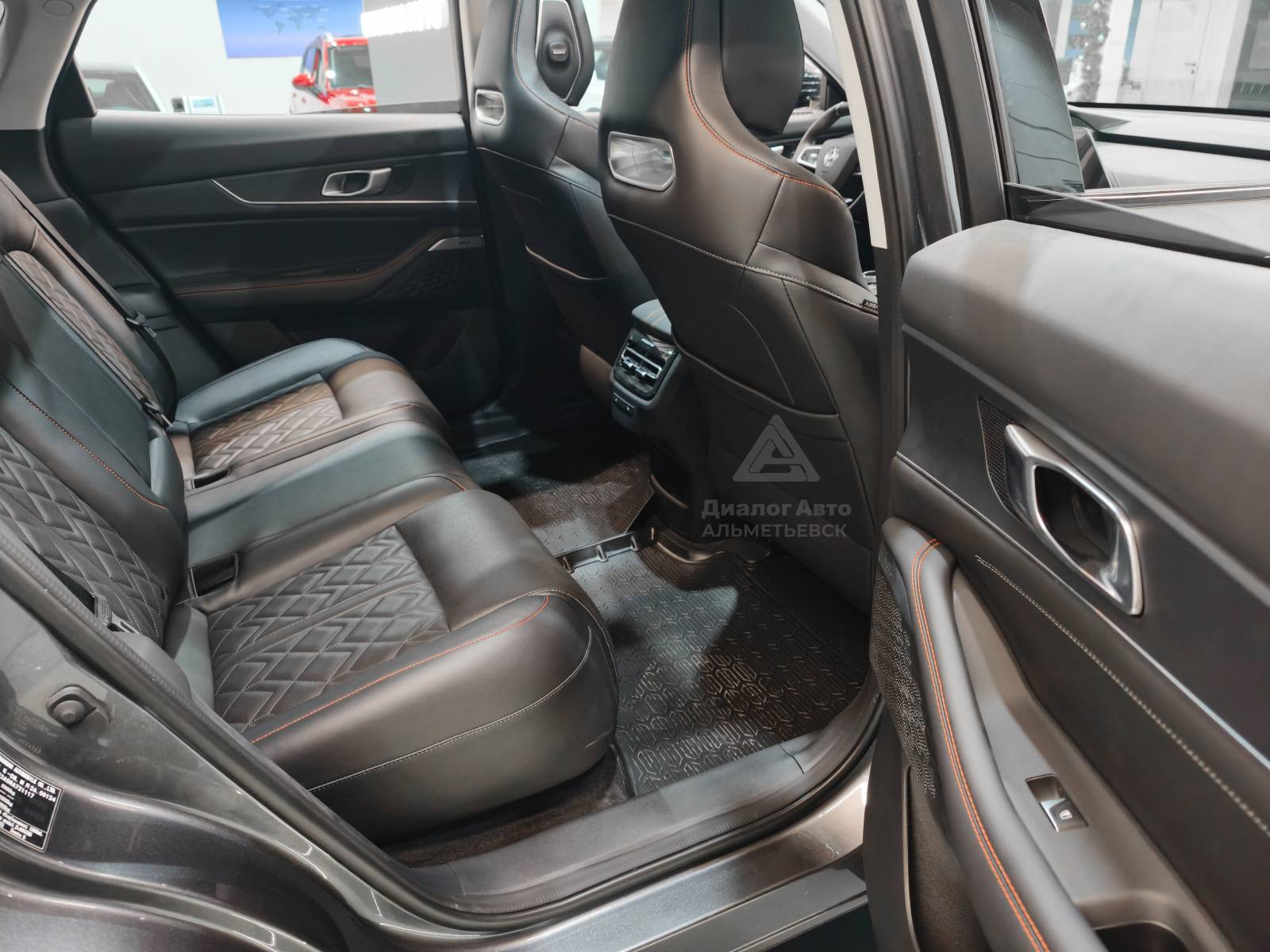 Changan Uni-K Tech 2.0 8AT AWD