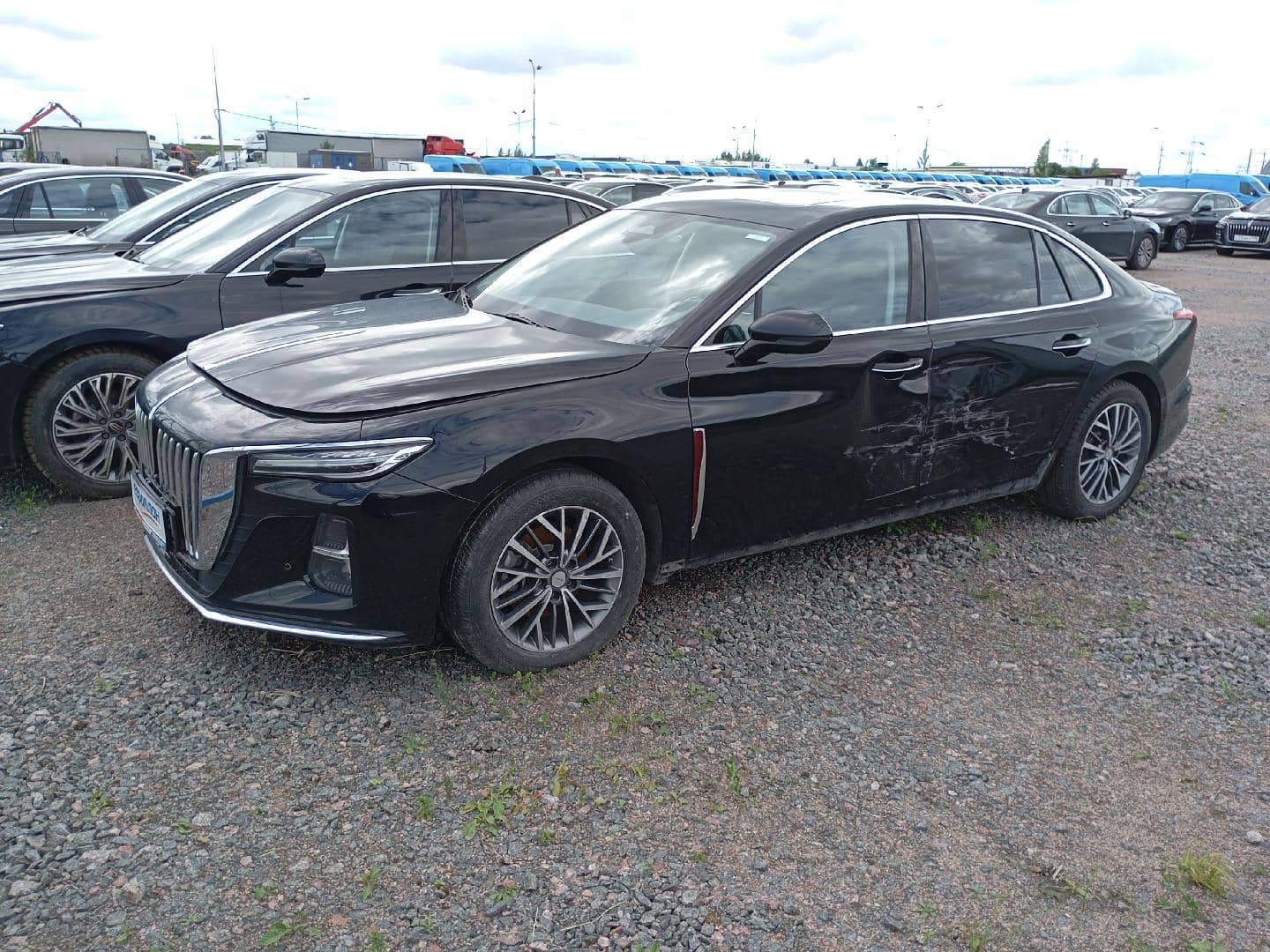 Hongqi H5