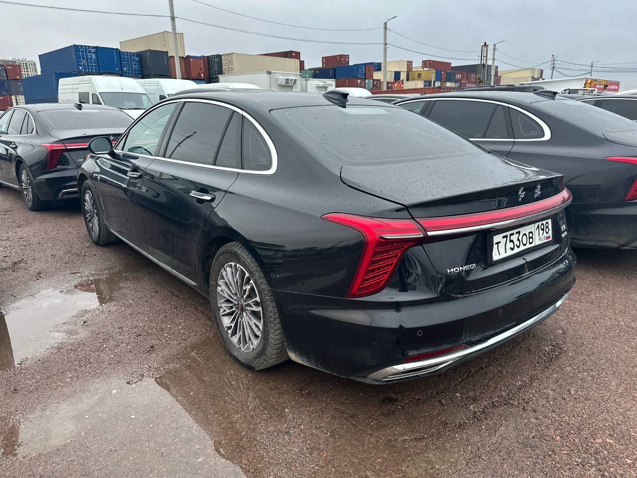 Hongqi H5,  62 762 км, 2024 года в лизинг