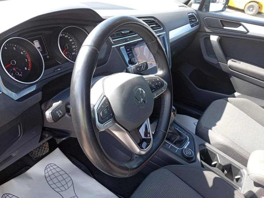 Volkswagen Tiguan,  53 925 км, 2021 года в лизинг