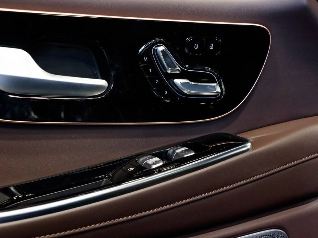 EXEED VX President 6 мест 2.0T 8AT 4WD