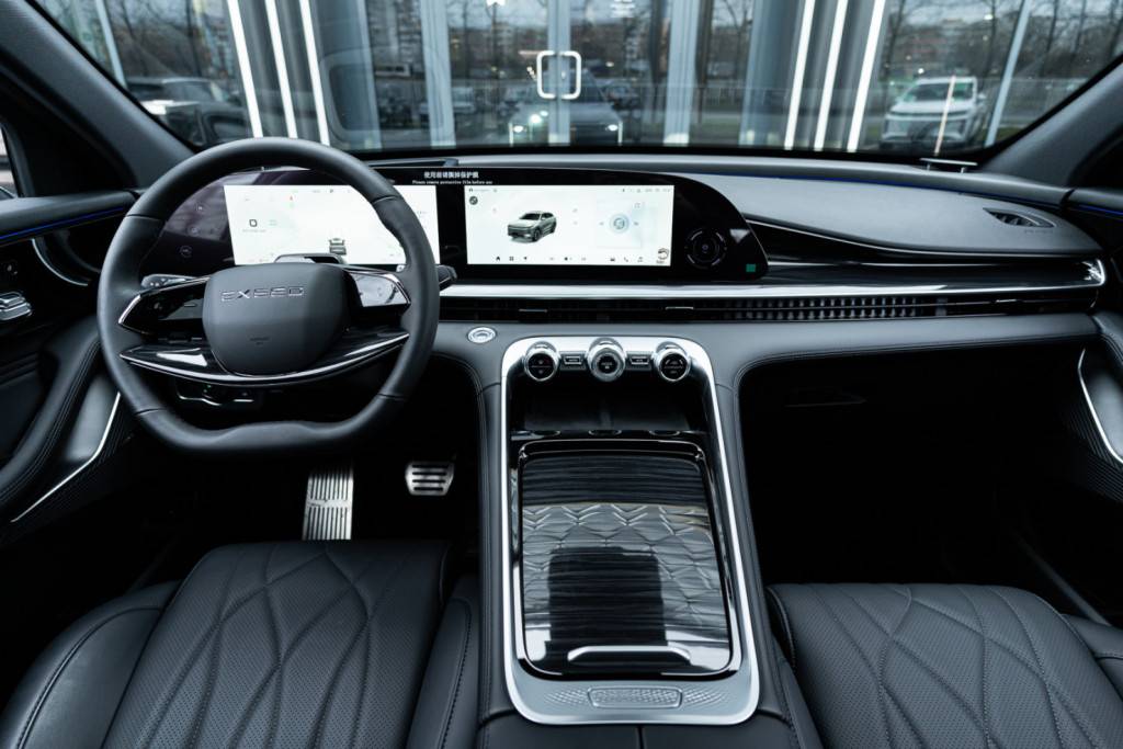 EXEED RX Urban 2.0 TGDI DCT7 AWD