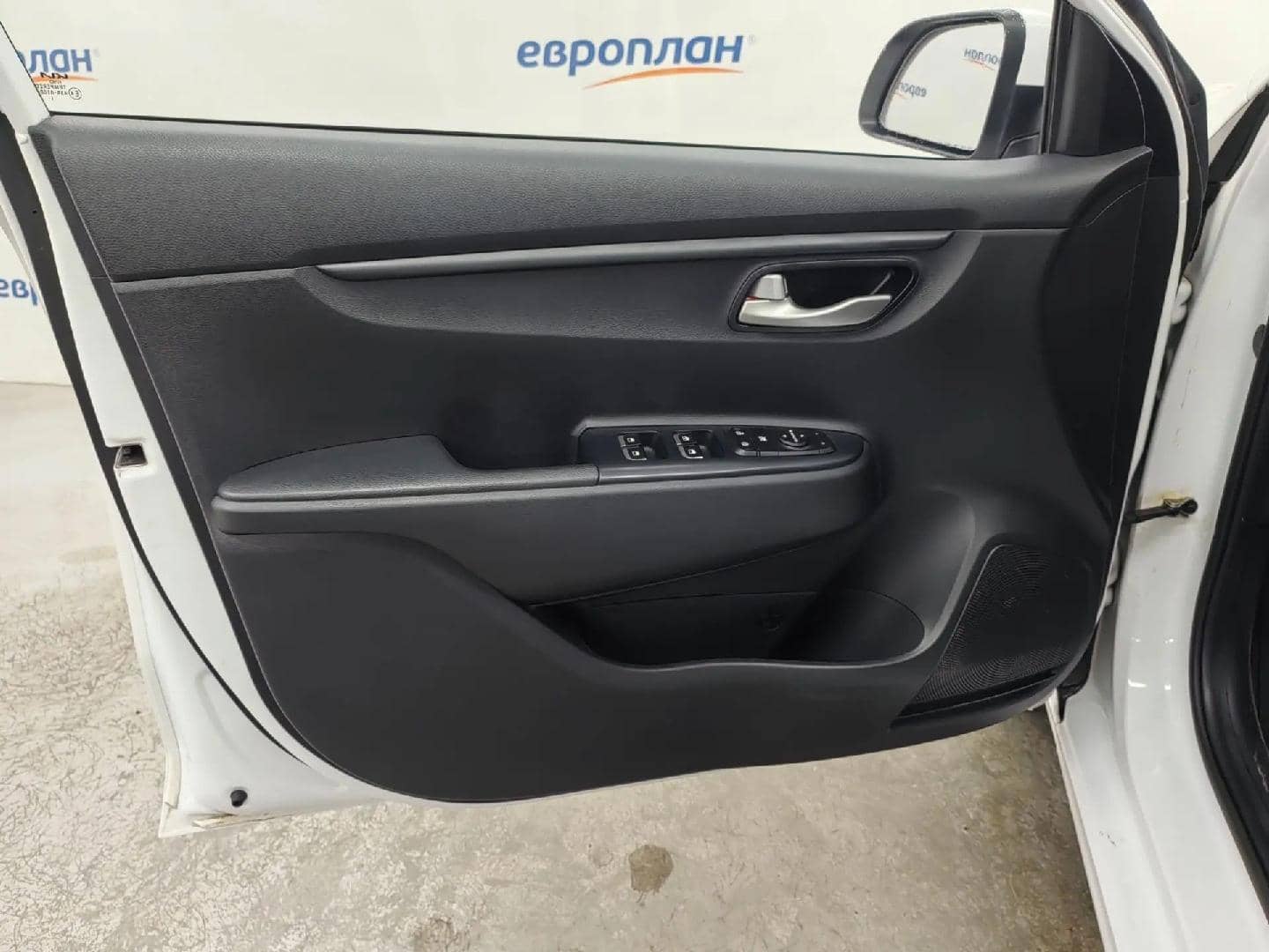 KIA Rio,  81 562 км, 2022 года в лизинг