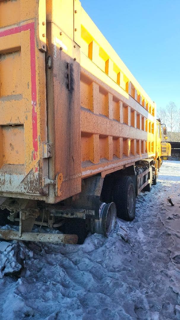 Shacman SX3318DT366 8x4,  285 822 км, 2021 года в лизинг